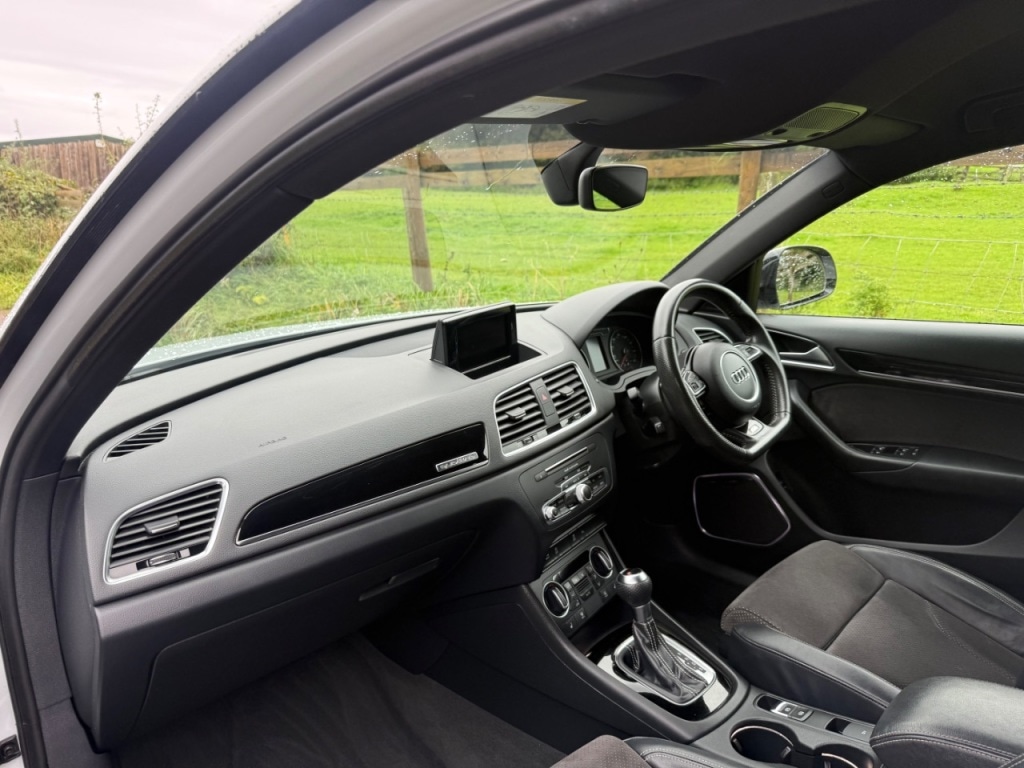 Used Audi Q3 2017 for sale - 76064046: Photo 17