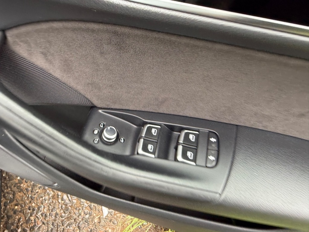 Used Audi Q3 2017 for sale - 76064046: Photo 21