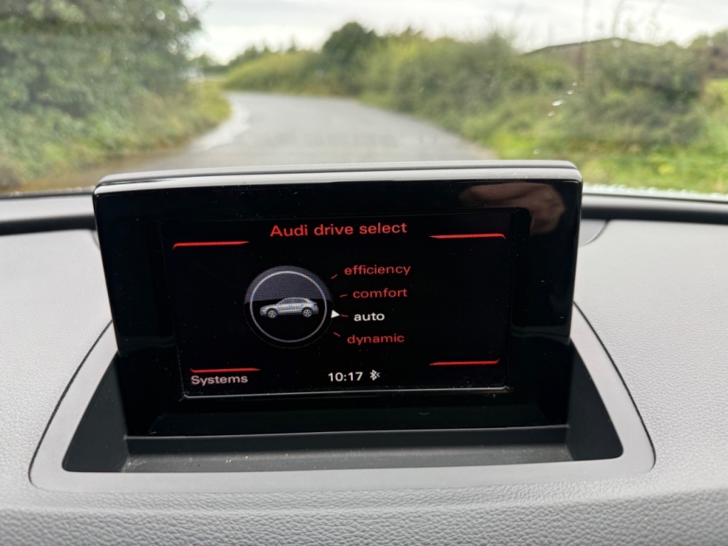 Used Audi Q3 2017 for sale - 76064046: Photo 33