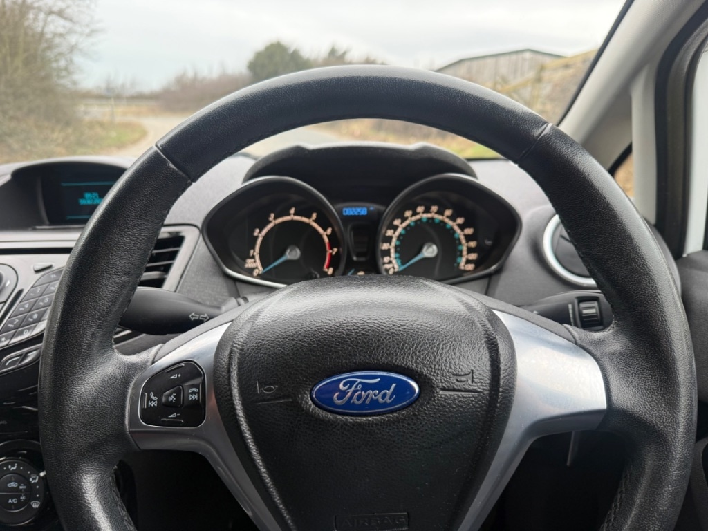 Used Ford Fiesta 2014 for sale - 77590203: Photo 18