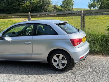 Used Audi A1 2018 for sale - 78755611: Photo