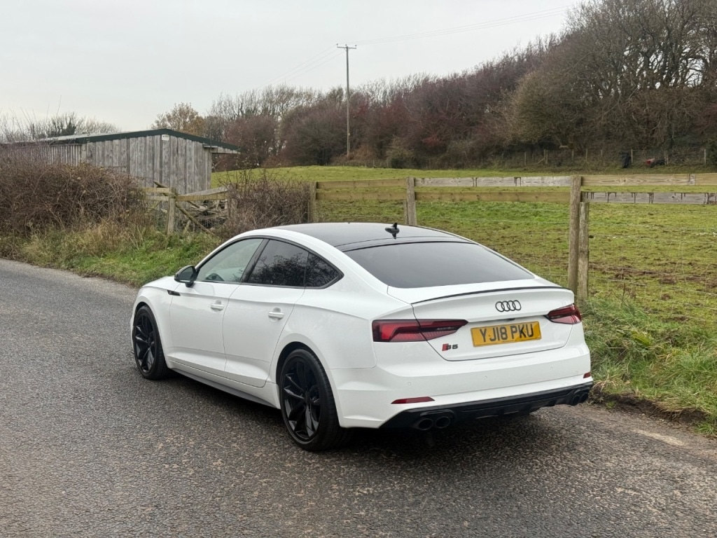 Used Audi A5 2018 for sale - 76931525: Photo 5