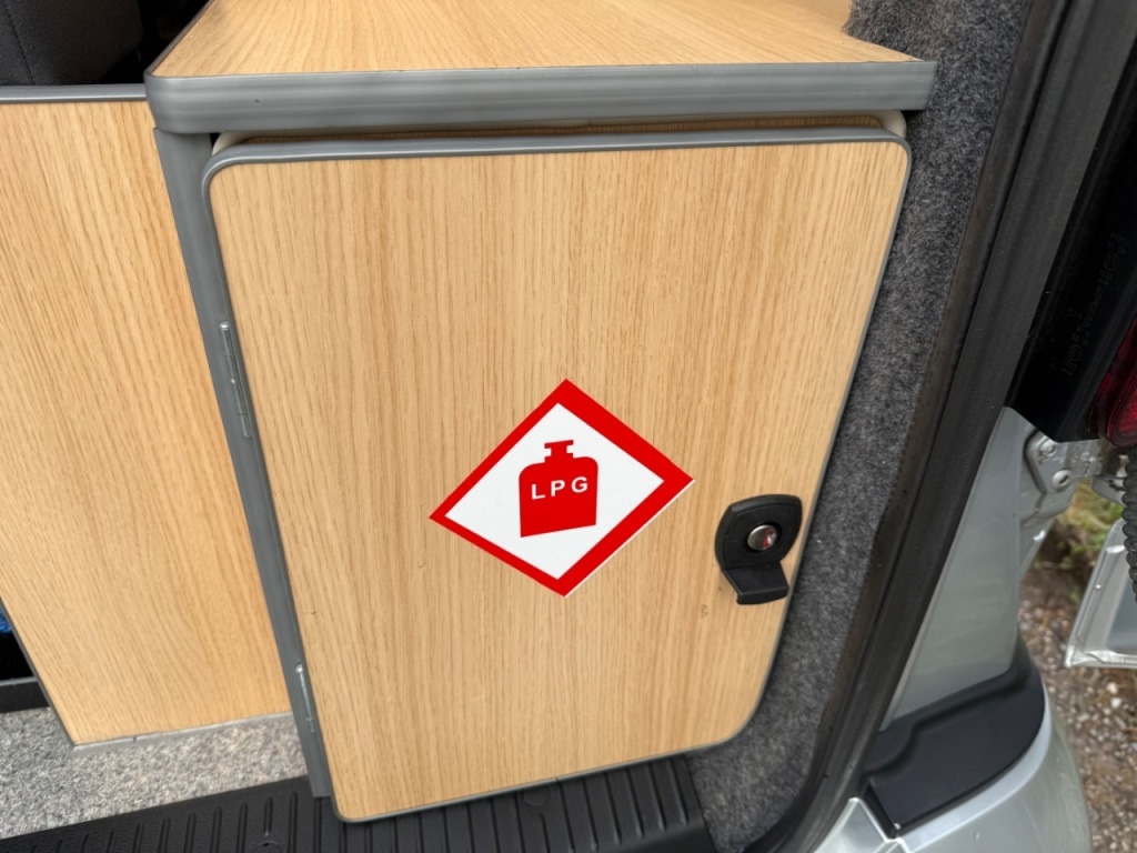 Used Volkswagen Transporter 2015 for sale - 77048553: Photo 17