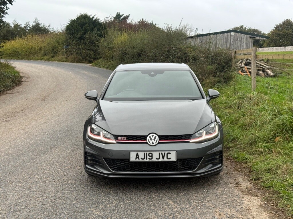 Used Volkswagen Golf 2019 for sale - 76222958: Photo 11
