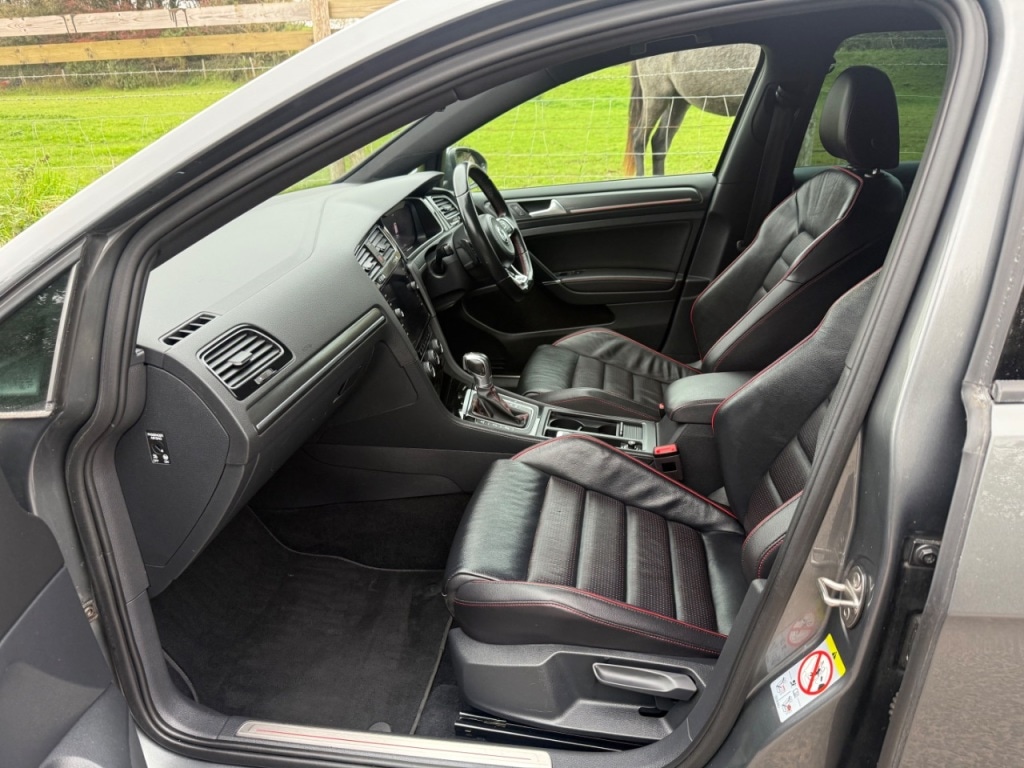 Used Volkswagen Golf 2019 for sale - 76222958: Photo 14