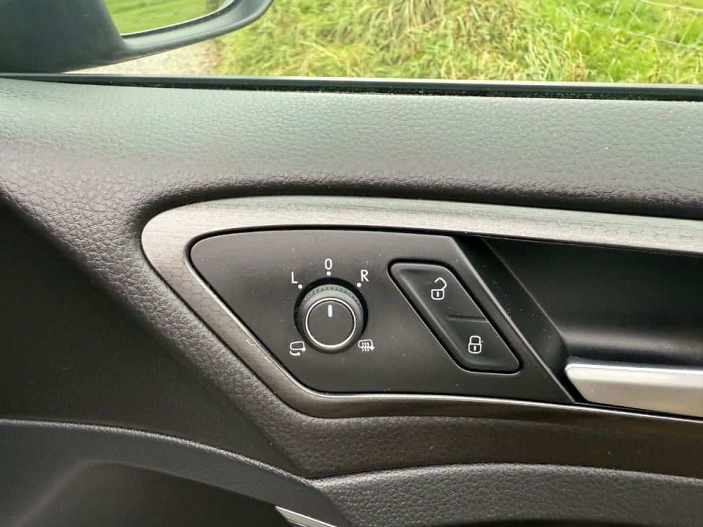 Used Volkswagen Golf 2019 for sale - 76222958: Photo 18