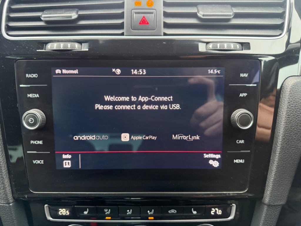 Used Volkswagen Golf 2019 for sale - 76222958: Photo 28