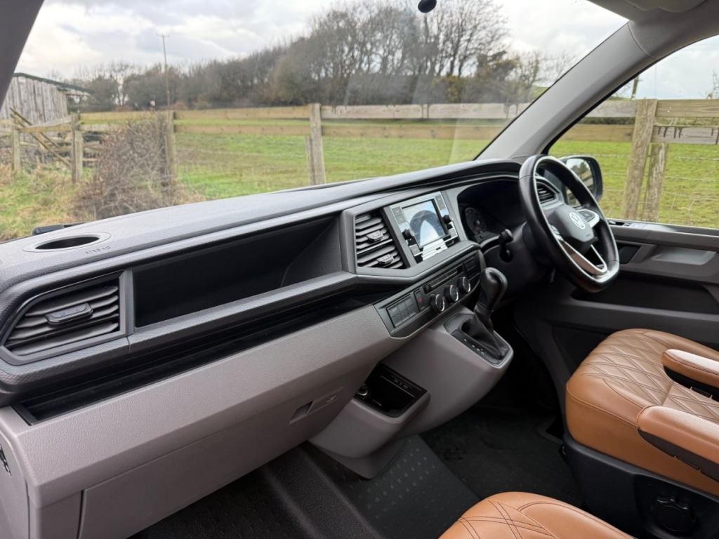 Used Volkswagen Transporter 2023 for sale - 77398437: Photo 16