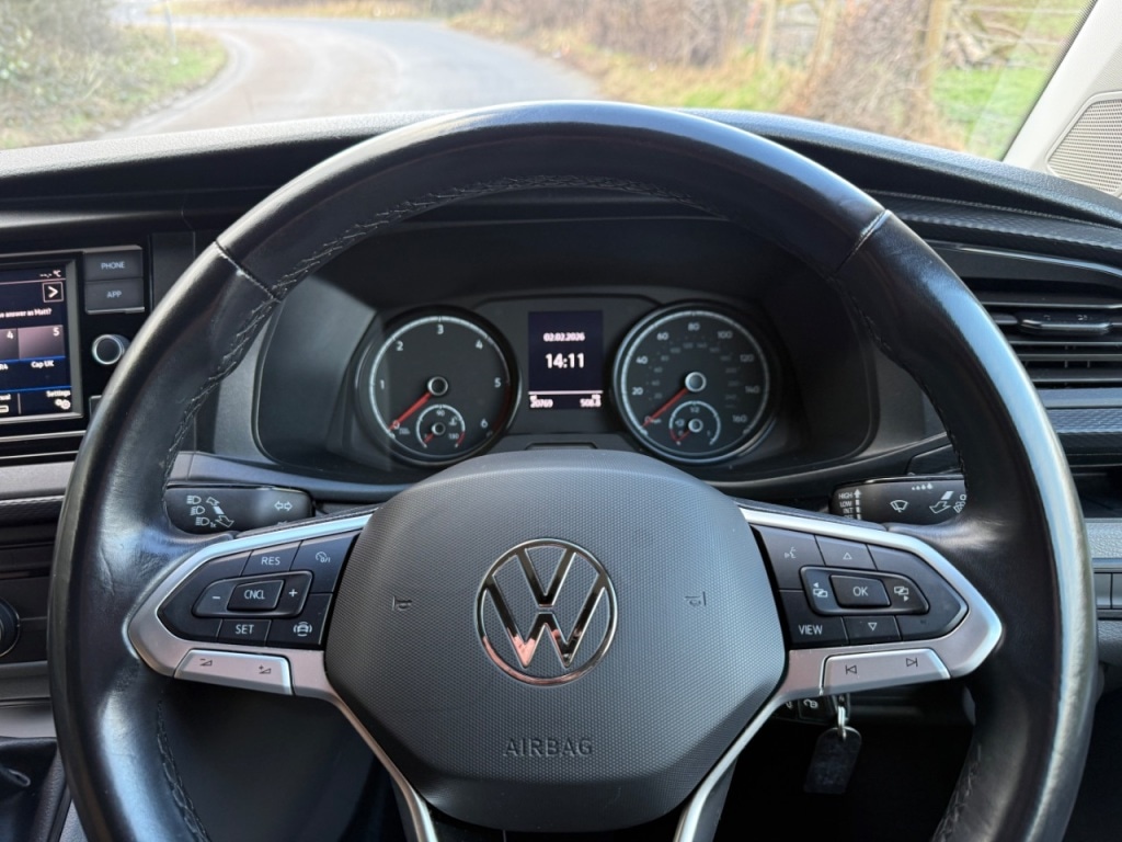 Used Volkswagen Transporter 2023 for sale - 77398437: Photo 38