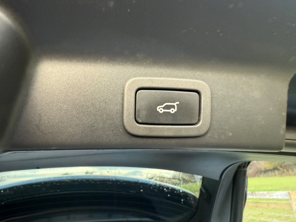 Used Jaguar F-Pace 2017 for sale - 77100780: Photo 14