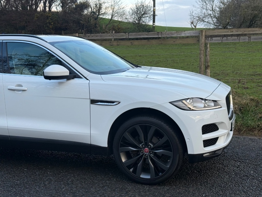 Used Jaguar F-Pace 2017 for sale - 77100780: Photo 7