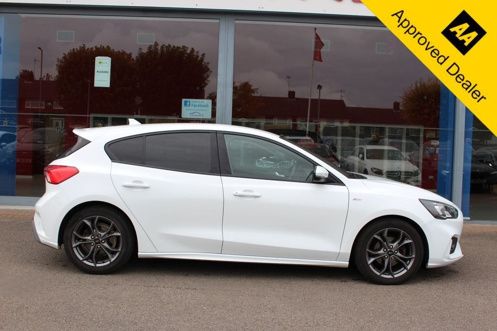 Used Ford Focus 2019 for sale - 76185088: Photo 2