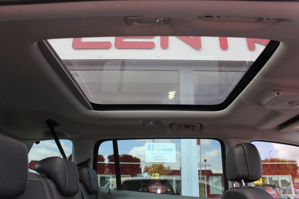 Used Vauxhall Zafira 2015 for sale - 76163102: Photo 19