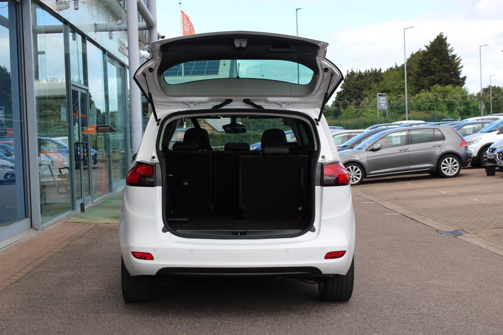 Used Vauxhall Zafira 2015 for sale - 76163102: Photo 8