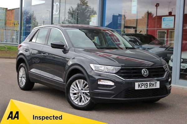 Used Volkswagen T-Roc 2019 for sale - 76203450: Photo 1