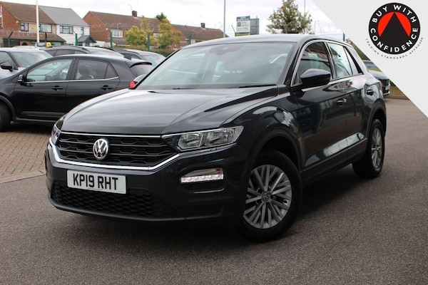 Used Volkswagen T-Roc 2019 for sale - 76203450: Photo 4