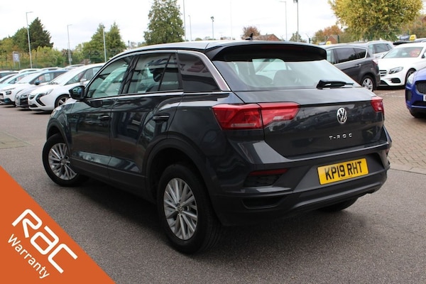 Used Volkswagen T-Roc 2019 for sale - 76203450: Photo 5
