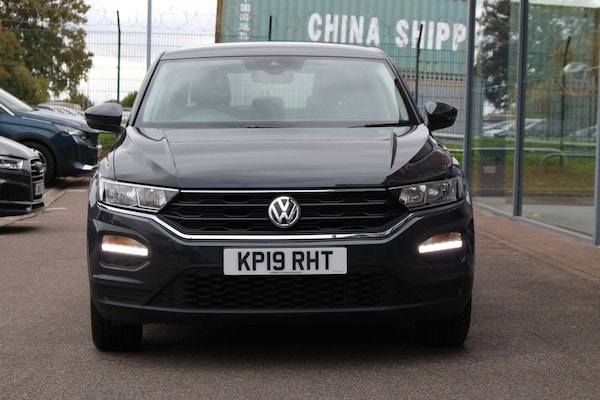 Used Volkswagen T-Roc 2019 for sale - 76203450: Photo 8