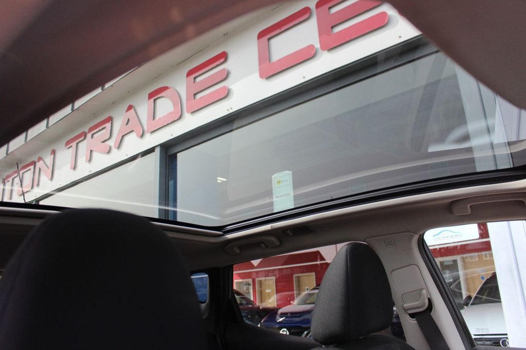 Used Nissan Qashqai 2015 for sale - 78200365: Photo 9