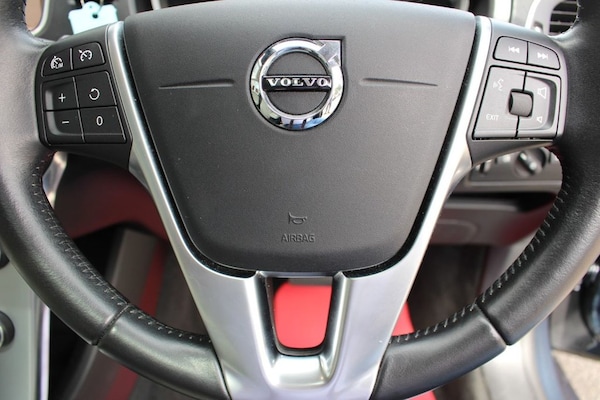 Used Volvo V40 2018 for sale - 75411051: Photo 14