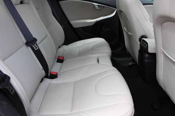 Used Volvo V40 2018 for sale - 75411051: Photo 16