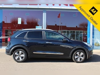 Used Kia Niro 2018 for sale - 78044914: Photo