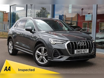Audi - Q3