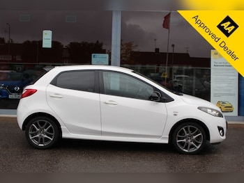 Used Mazda Mazda2 2014 for sale - 78556776: Photo