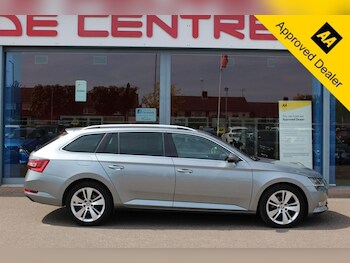 Used Skoda Superb 2017 for sale - 78597589: Photo