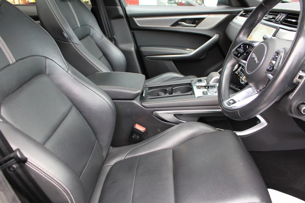 Used Jaguar F-Pace 2021 for sale - 76520810: Photo 14