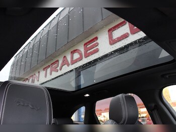 Used Jaguar F-Pace 2021 for sale - 76520810: Photo