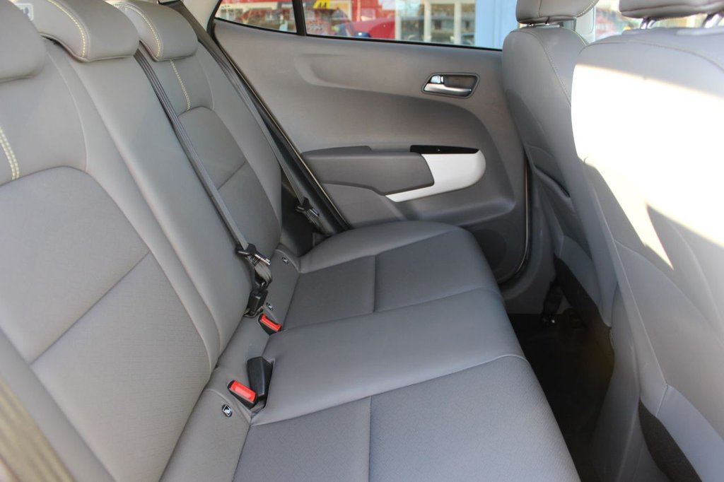 Used Kia Picanto 2018 for sale - 76642441: Photo 15