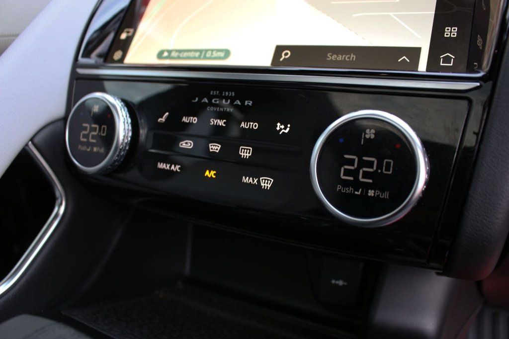 Used Jaguar E-Pace 2021 for sale - 77139387: Photo 17