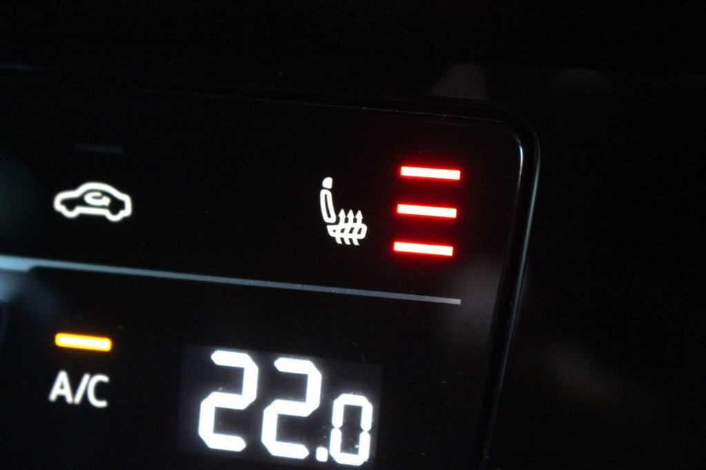 Used Volkswagen Passat 2021 for sale - 76784204: Photo 15