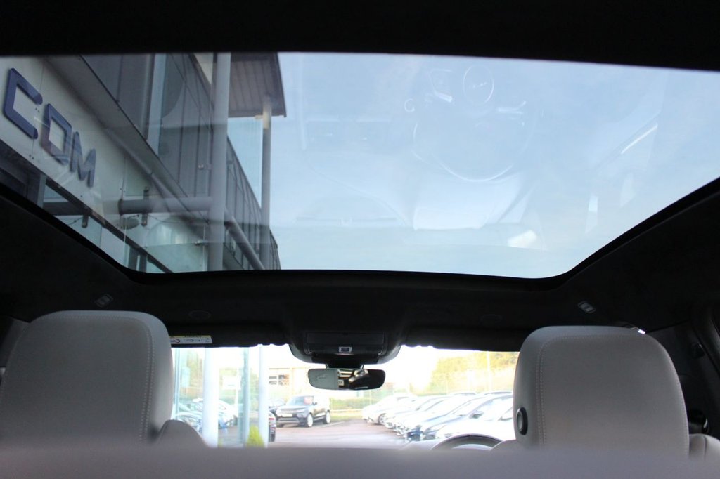 Used Jaguar E-Pace 2021 for sale - 76973044: Photo 10