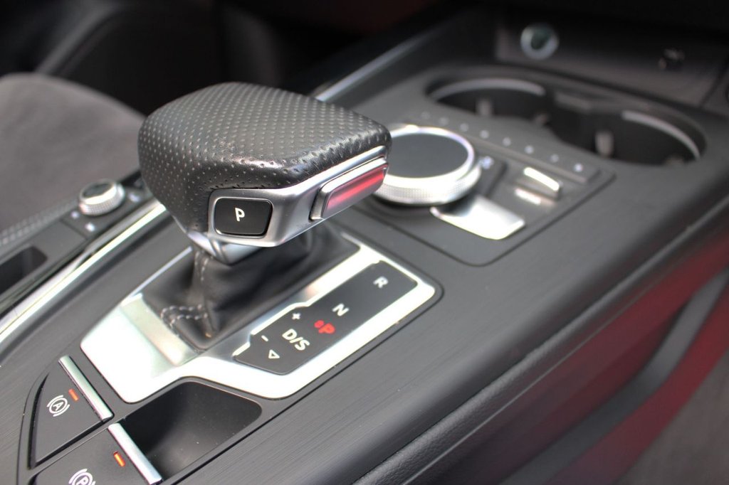 Used Audi A4 Avant 2019 for sale - 76266595: Photo 12