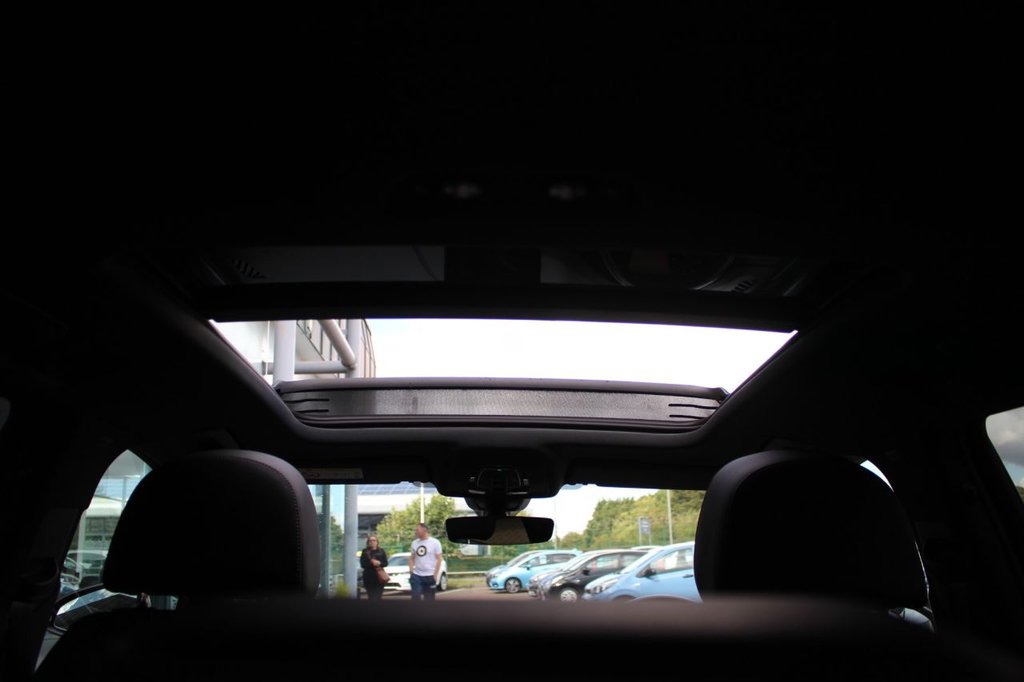 Used Audi A4 Avant 2019 for sale - 76266595: Photo 13