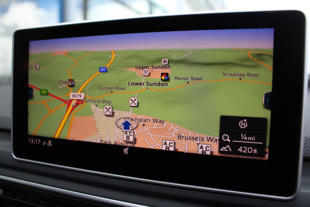 Used Audi A4 Avant 2019 for sale - 76266595: Photo 17