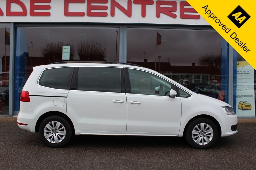 Used Volkswagen Sharan 2016 for sale - 77703709: Photo 2