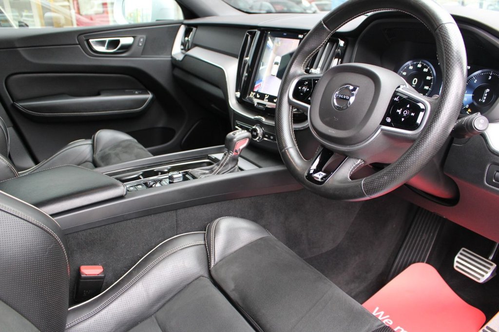 Used Volvo XC60 2018 for sale - 78212930: Photo 11