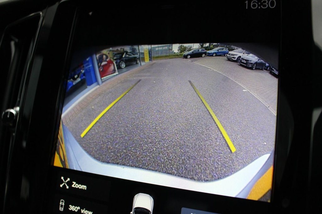 Used Volvo XC60 2018 for sale - 78212930: Photo 15