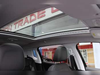 Used Peugeot 2008 2019 for sale - 79778424: Photo