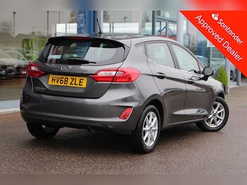 Used Ford Fiesta 2018 for sale - 77288127: Photo