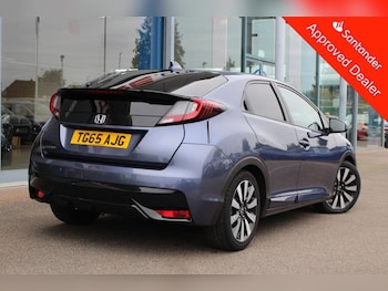 Used Honda Civic 2015 for sale - 76303942: Photo 3