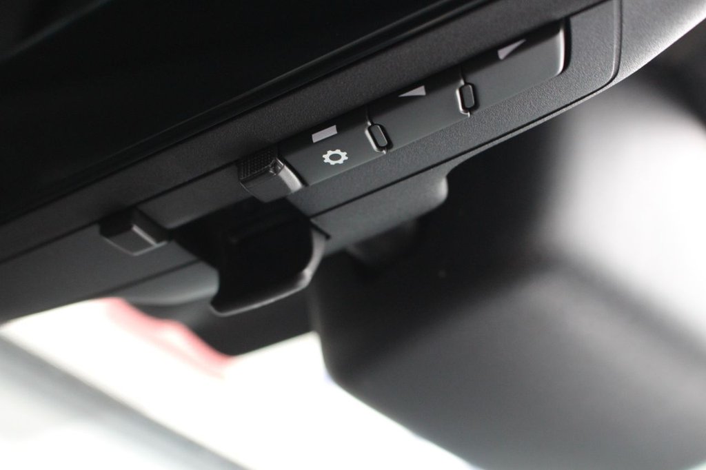 Used Land Rover Discovery Sport 2021 for sale - 77161563: Photo 28