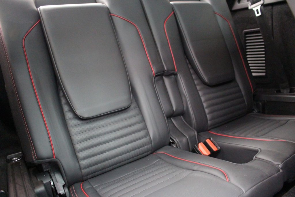 Used Land Rover Discovery Sport 2021 for sale - 77161563: Photo 32