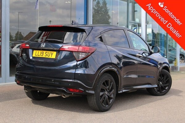 Used Honda HR-V 2019 for sale - 75716021: Photo 3