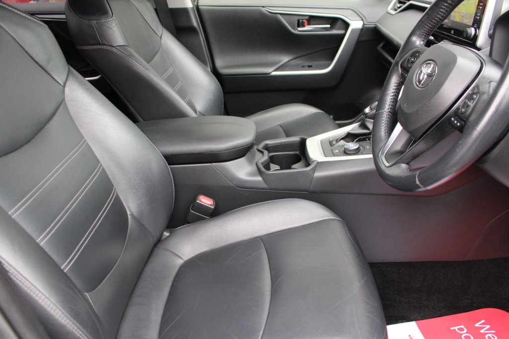 Used Toyota RAV4 2019 for sale - 76454157: Photo 11