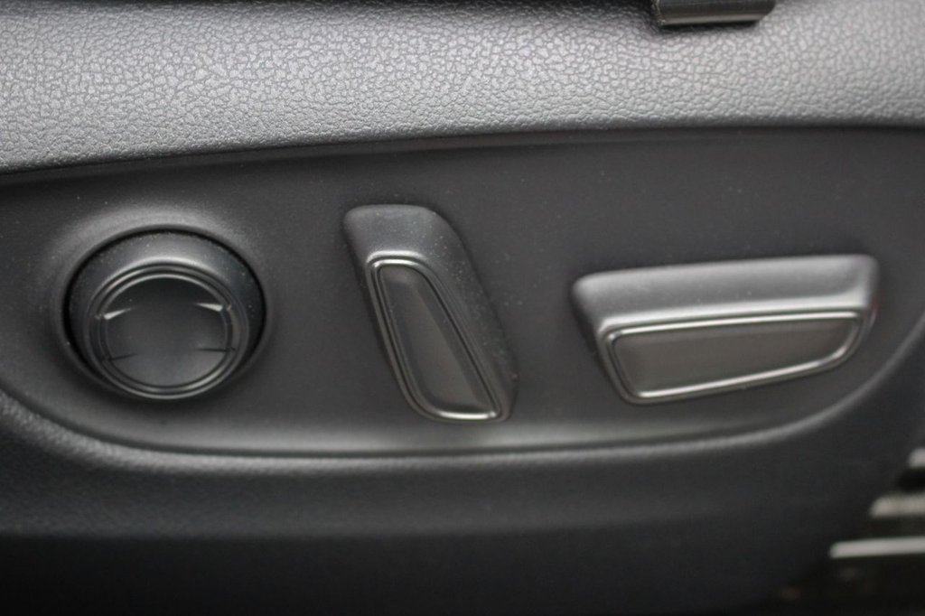 Used Toyota RAV4 2019 for sale - 76454157: Photo 12