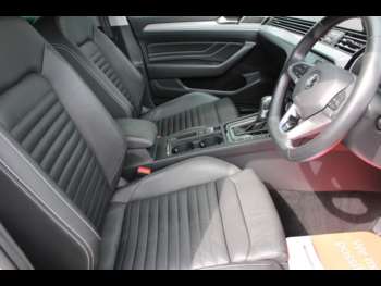 Used Volkswagen Passat 2020 for sale - 74877087: Photo